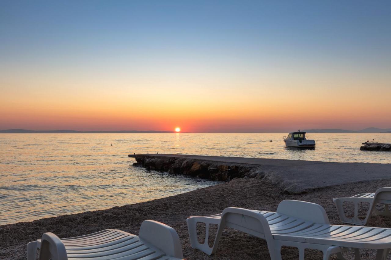 Apartments Antonio - Podstrana, Split Ngoại thất bức ảnh