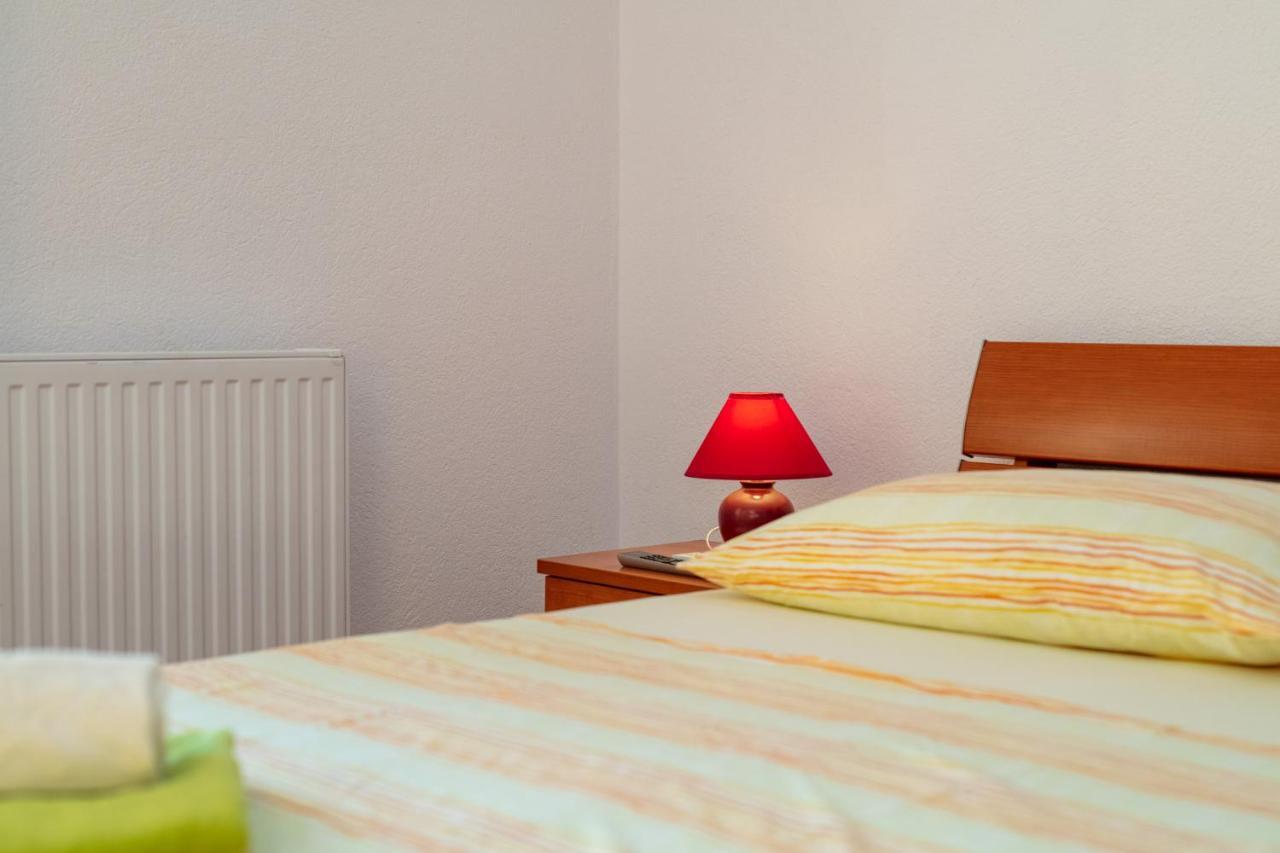Apartments Antonio - Podstrana, Split Ngoại thất bức ảnh
